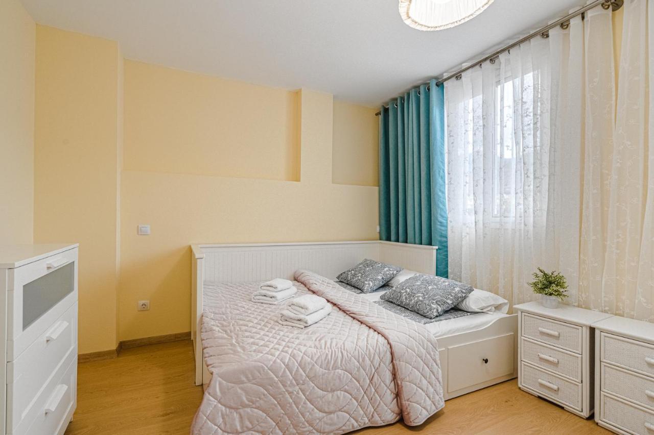 Red Large Family Apartment, Three Floors, 10 Guests Costa Adeje  Exterior photo